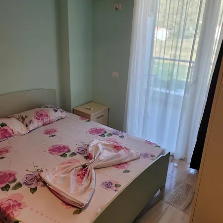 Apartman Seaside Shengjin- The Rock